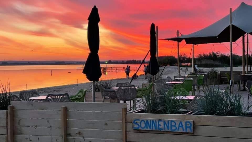 Duemmerliebe Mit Garten, 10 Min. Fusslaeufig Zum See Hüde 外观 照片